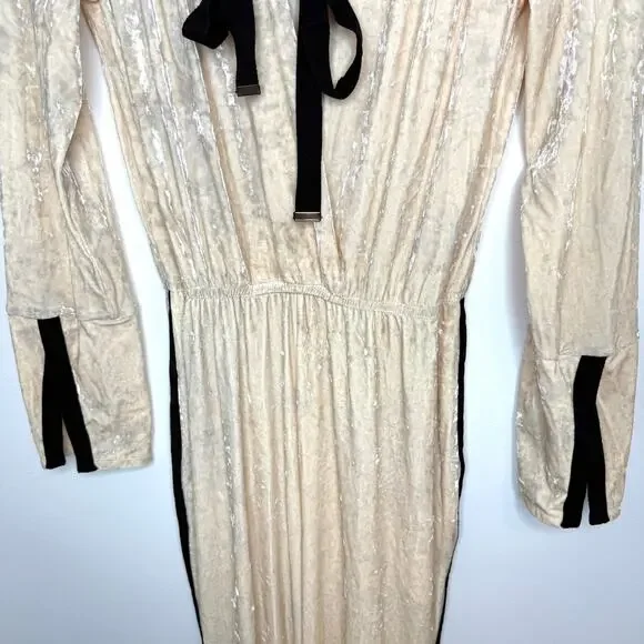 Free People We Are HAH Jump On It Velvet Jumpsuit In Almond Milk Size Large New - Picture 5 of 16